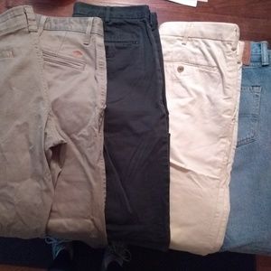 Lot of 4 pairs of Mens Chinos and 1 pair of 501s